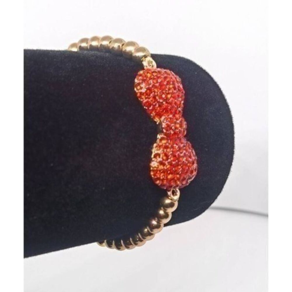 NWOT stretch bowtie bracelet